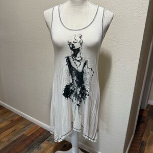 Pineapple Brand - Beige & Black Long Top/Dress - Size Medium